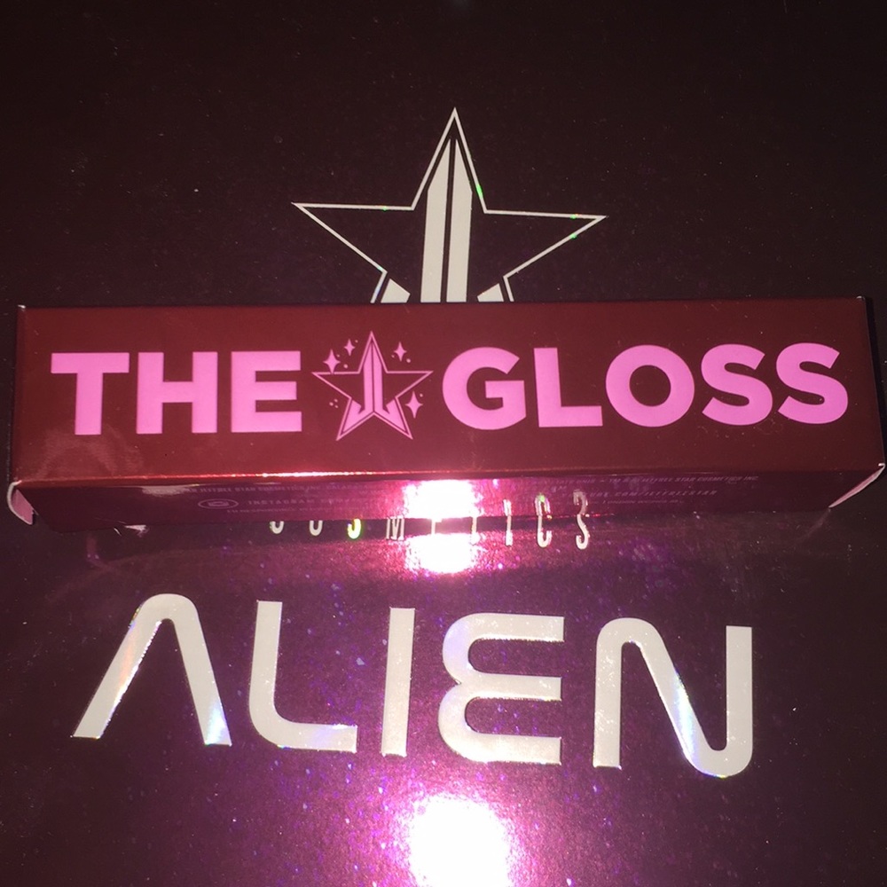 Limited edition “The Gloss” Jeffree Star